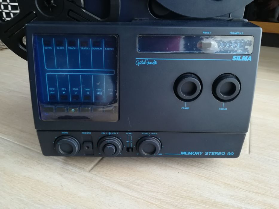 Projector para fitas 8mm