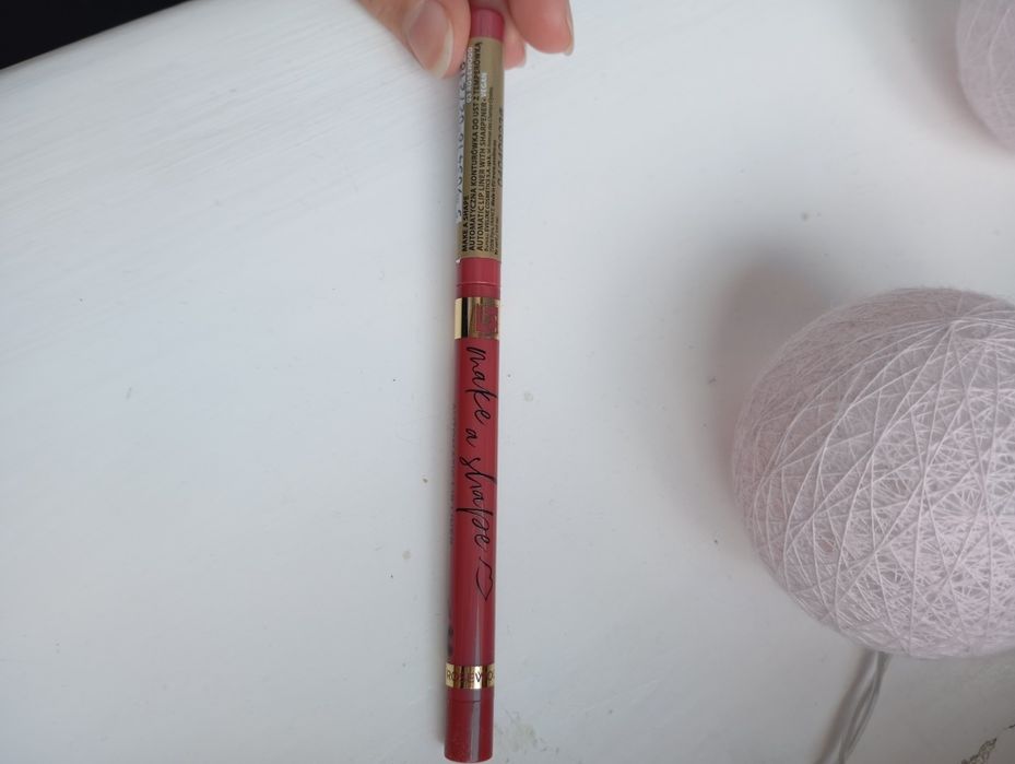 Eveline cosmetics Make a shape