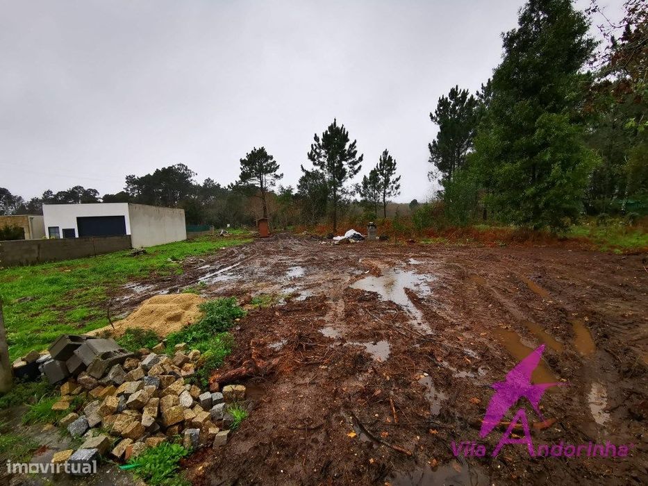 Terreno para construção a 5 minutos do centro de Vila Praia de Anco...