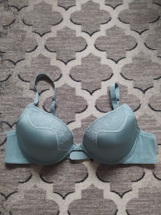 Biustonosz usztywniany z koronką Primark 85C nowy śliczny