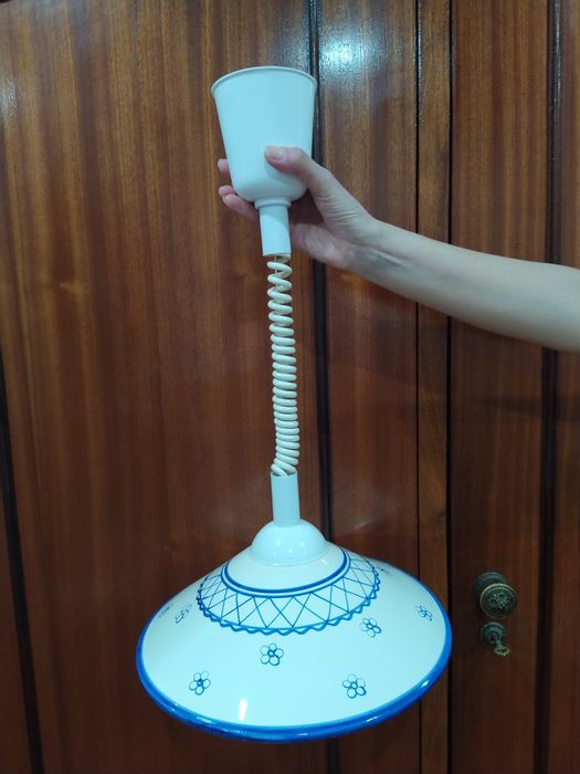 Candeeiro de teto em loiça vintage casa cozinha apartamento vivenda.