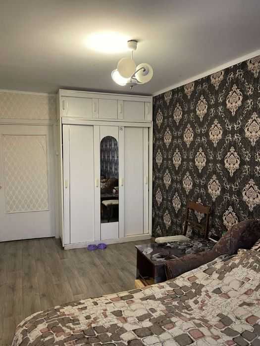 ПРОДАМ 2 кім. квартиру! СУПЕР - ЛОКАЦІЯ - Зарічанська! • ID 3318