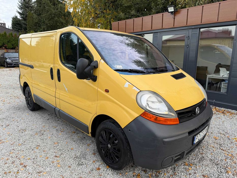 Nissan Opel Renault Klima VAT 1 Kamera Cofania 2xDrzwi Boczne 6 Biegów