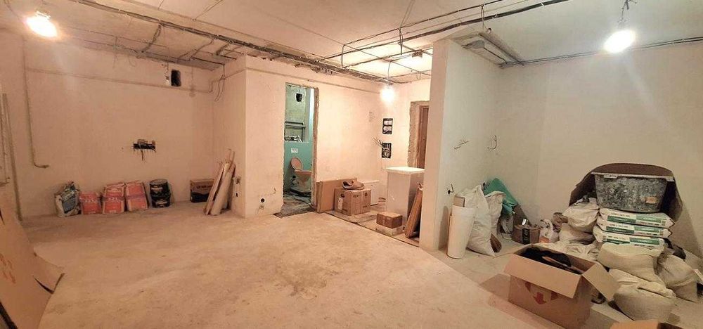Продам 1 к. ізольовану квартиру метро Вокзальна, Центральний ринок 10 хвилин пішки