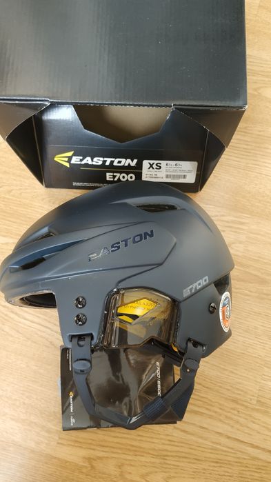 Шлем хоккейный, детский Easton E700