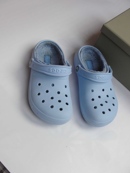 Crocs damskie ocieplane chodaki rozmiar 37
