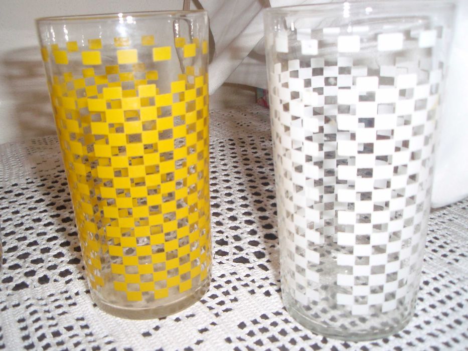 6 copos antigos (sortido)