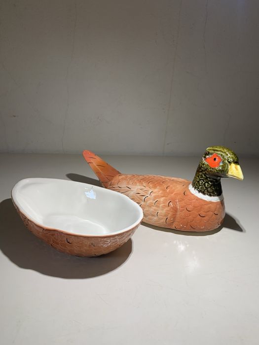Faisão em cêramica