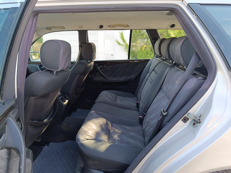 Mercedes-benz e220 cdi Avantgard 2001