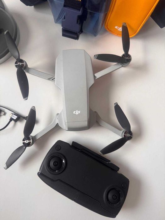 DJI Mavic Mini - DRON + ładowarka + torba - stan bardz