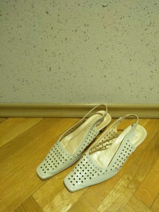 Buty damskie ażurowe letnie