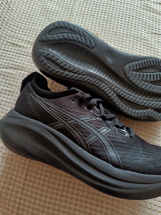 Asics Nimbus 27 rozmiar 45