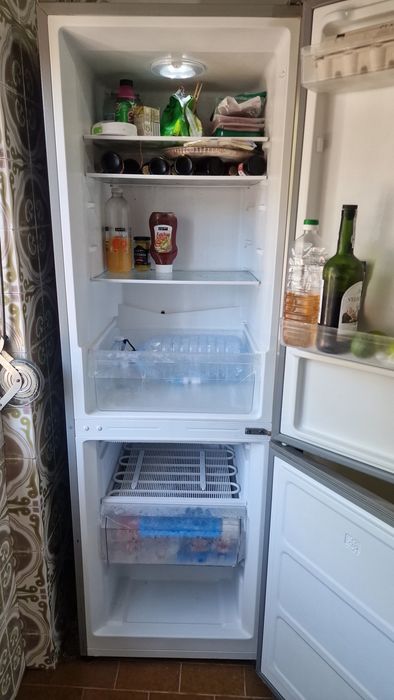 Frigorífico Semi Novo