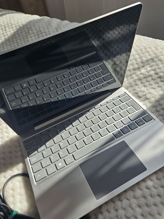 Laptop microsoft surface go2