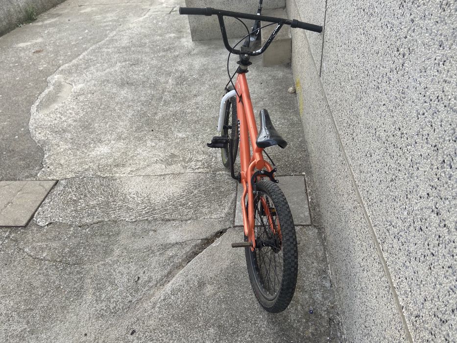 Bicicleta BMX usada
