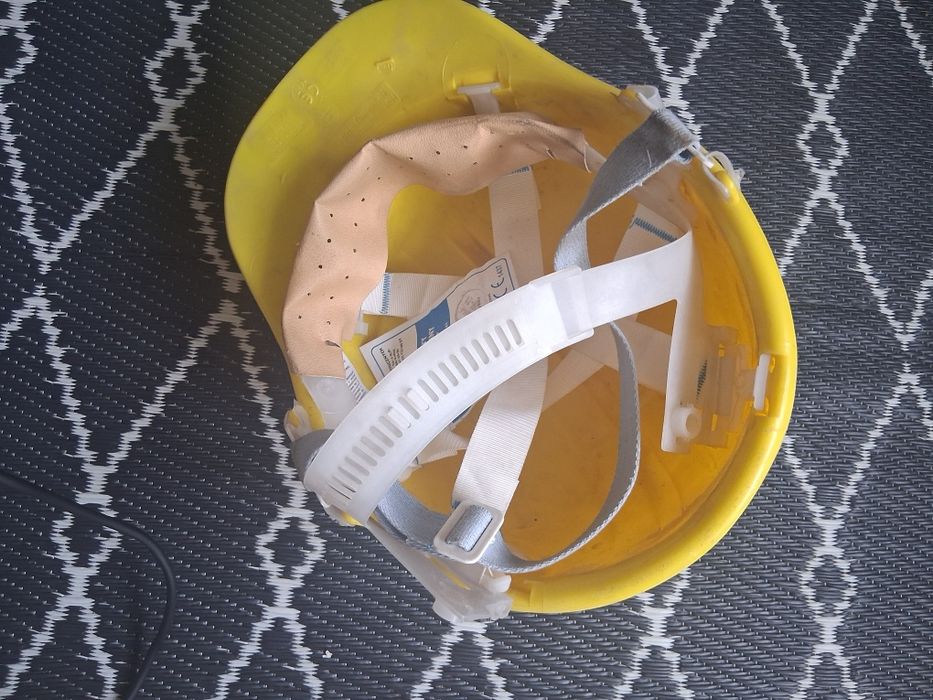 Kask ochronny budowlany 56-59