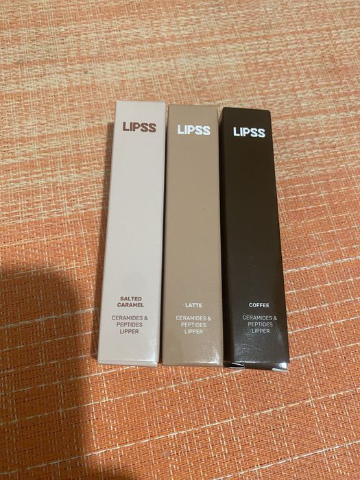 Блиск для губ Lipper Lipss