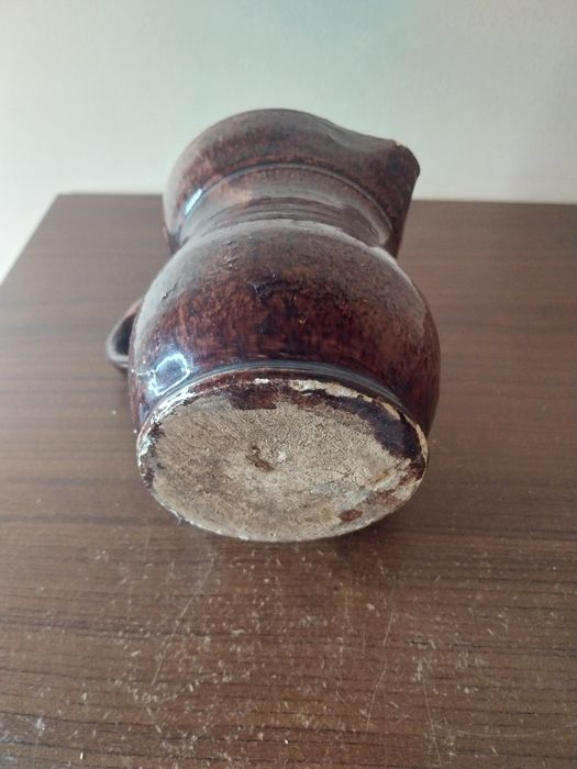 Ceramiczny dzbanek