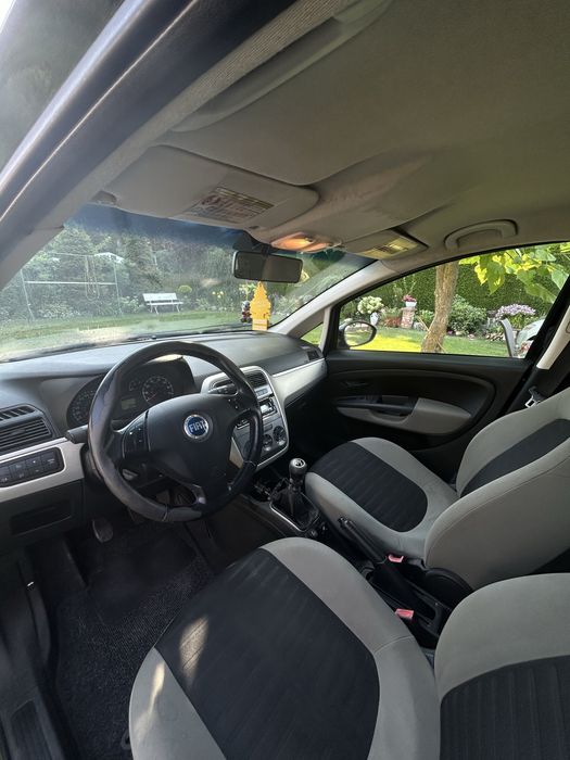 Fiat Grande Punto 1.4 77 KM + LPG | 2006 rok