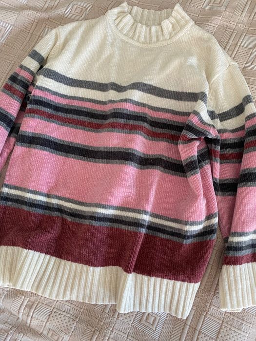 Gruby luźny sweter golf w paski