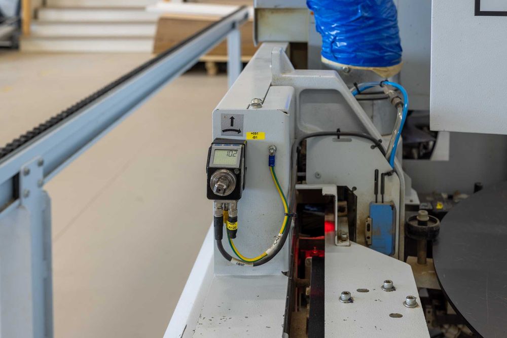 Okleiniarka BRANDT 1440 FS AMBITION