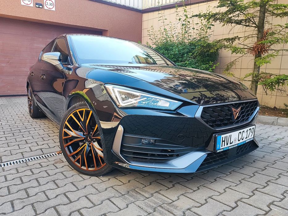 Cupra Leon 2.0 TSI-245KM-DSG-31900km.