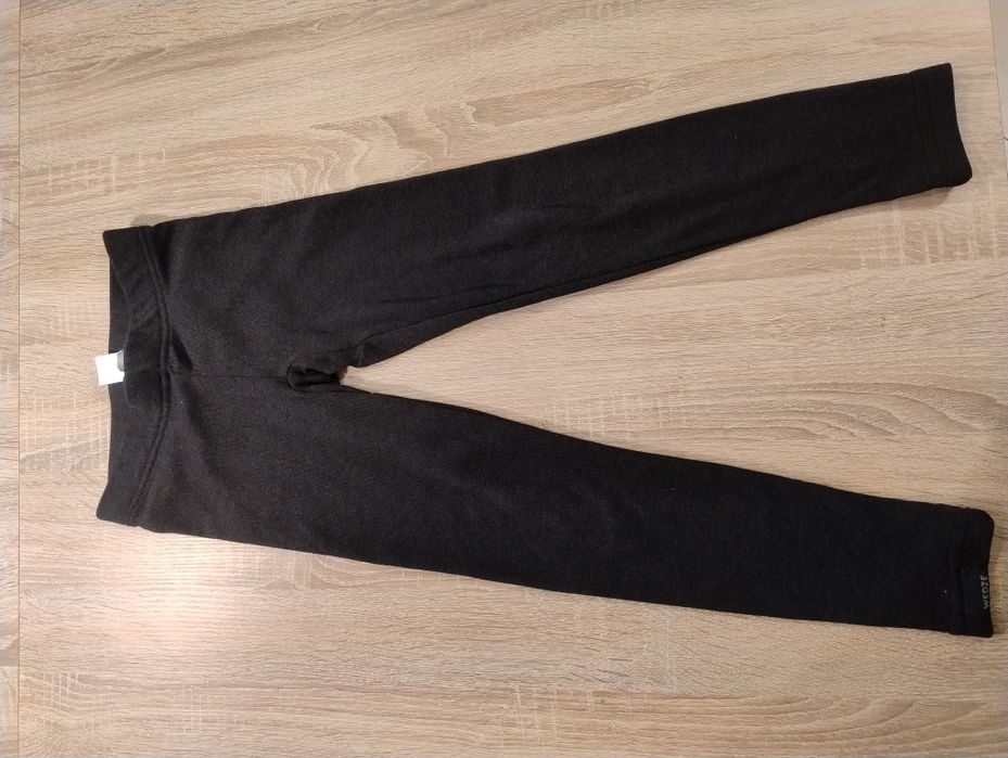Spodnie termoaktywne dziecięce. Rozmiar 115-124 cm