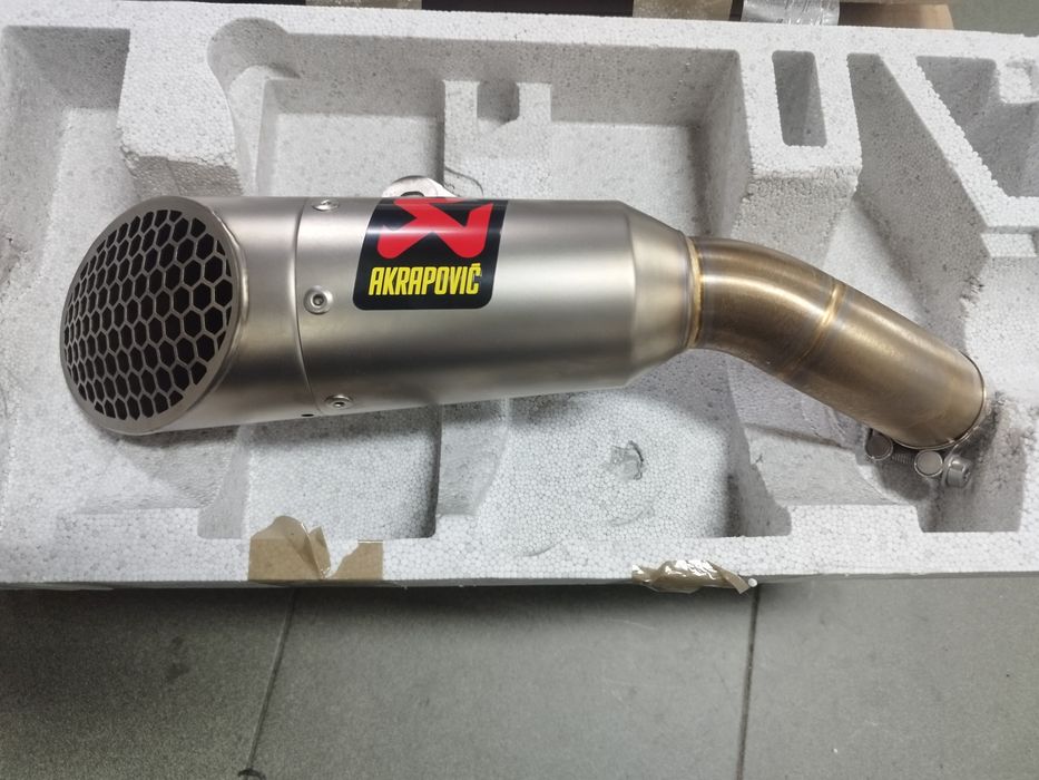 Escape akrapovic R3/MT-03

Yamaha MT-03 2024
