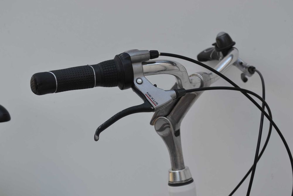 Biały rower holenderski * damka Giant Ultimo koła 28'' nexus 7