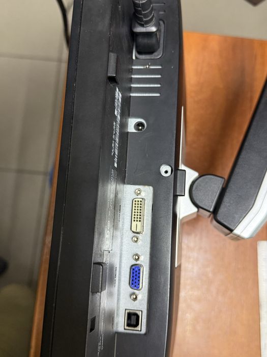 Монітор Dell  P2212Hb
