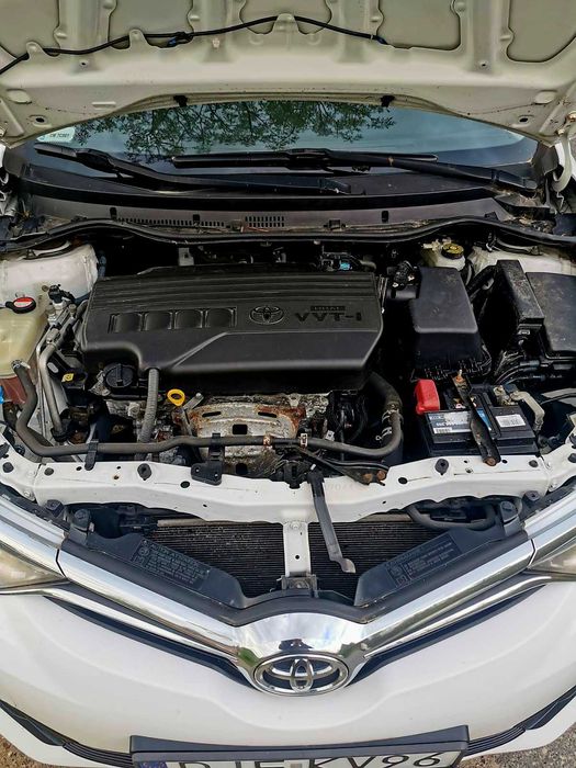 Toyota Auris 1.3 2016r