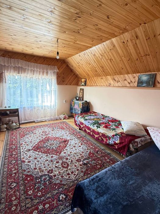 Дача біля озера , новобудова , частковий ремонт