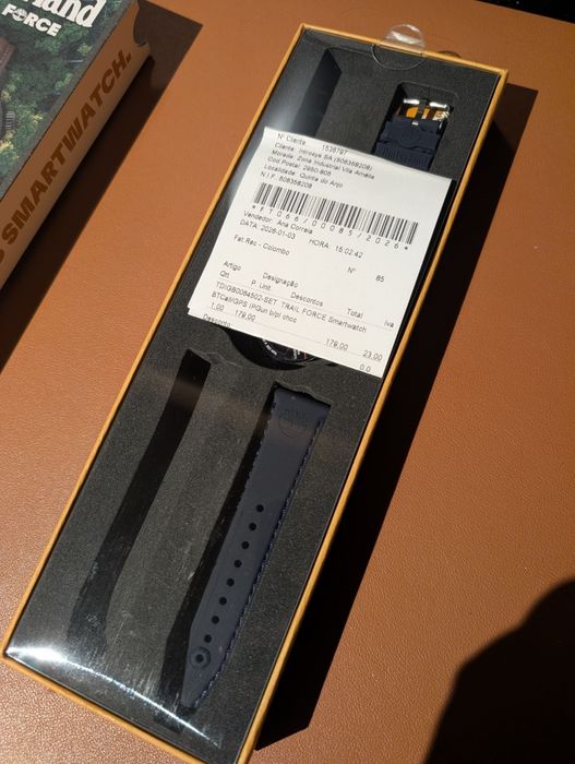 Relógio Smartwatch Timberland trail force novo