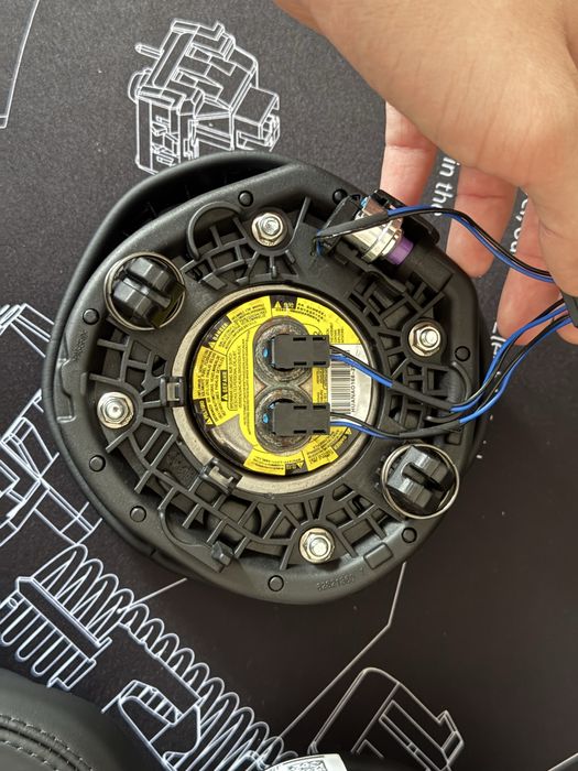 Подушка безпеки Airbag в м руль BMW G30 G32 G20 G22 G01 G02 G11 G12 M