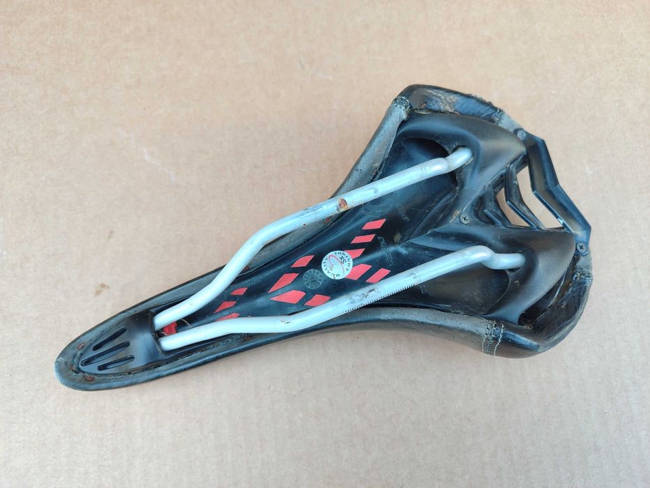 Siodełko Specialized Body Geometry RetroMTB Ładny Stan