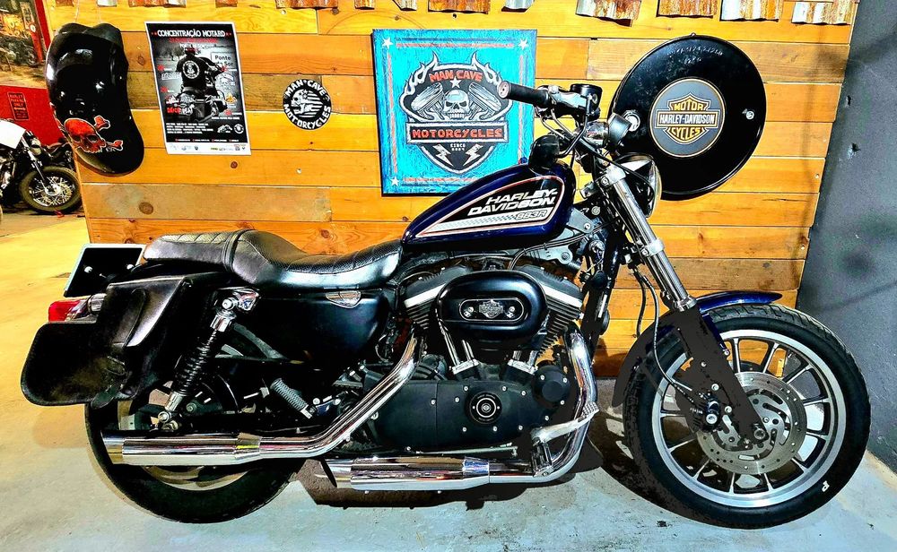 Harley-Davidson 883