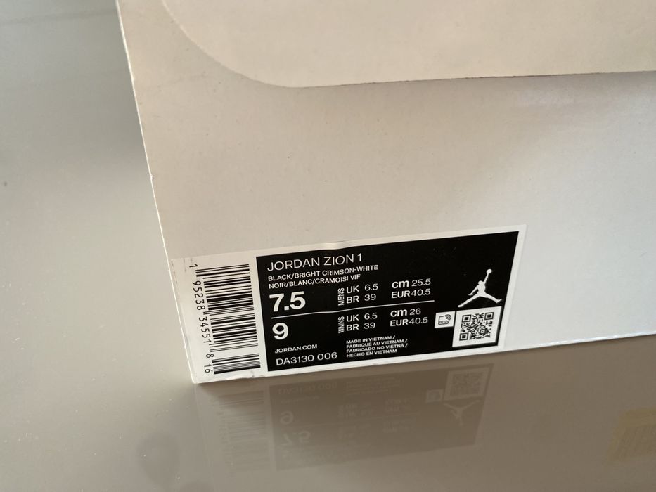 Buty Nike Jordan Zoin 1