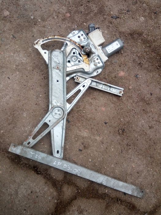 Toyota Avensis t25 03-08 mechanizm szyby lewy przód