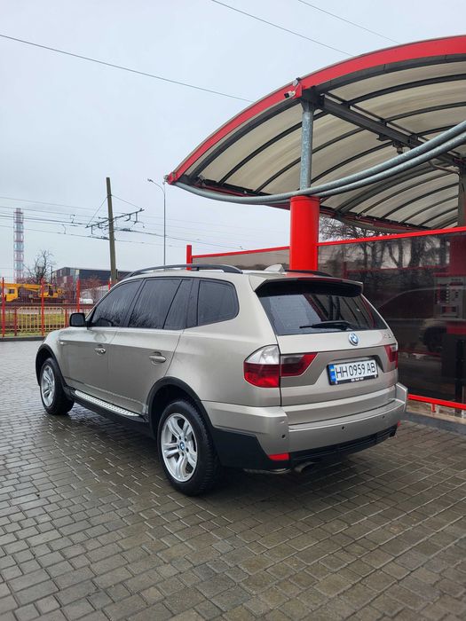 Продам БМВ Х3 ..