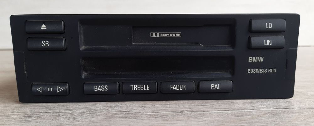 Автомагнитола на BMW E-38