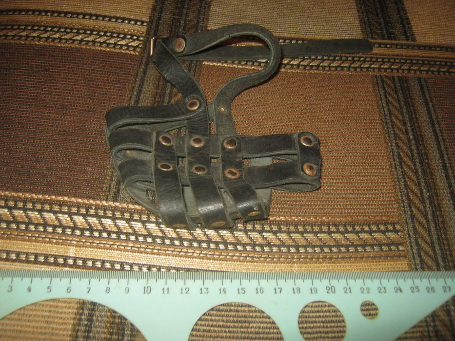 Новый кожаный намордник