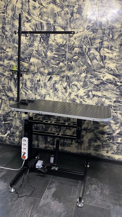 Стіл с електропідьемником для грумінгу,стол электртческий для стрижки