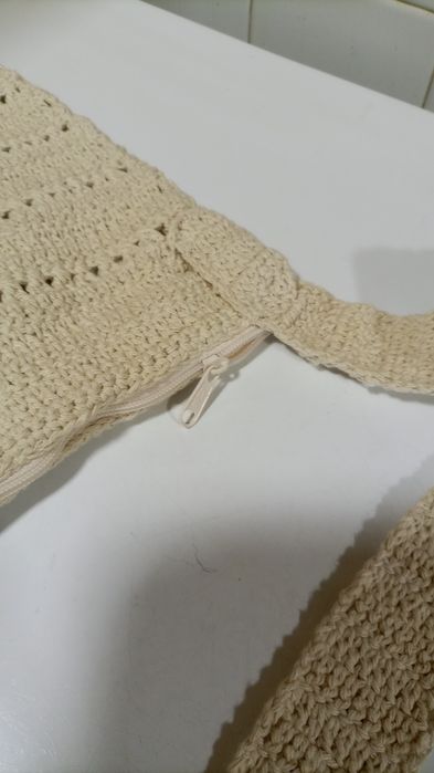 Bolsa  c/ forro em crochê peça nova