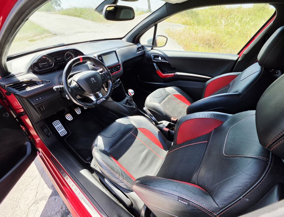Peugeot 208 GTI 1.6 THP 200Cv