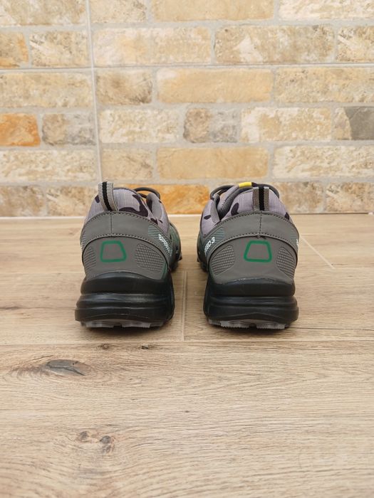 Кросівки Keep Running р 42 (28 см) ц 1000 гр, у стані нових