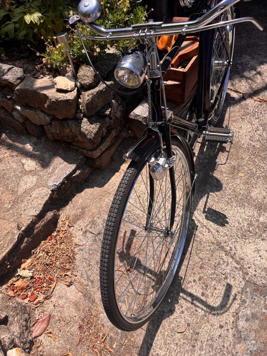 Bicicleta Clássica Portuguesa Restaurada | Matriculada em Gouveia (1939) | Peça de Coleção