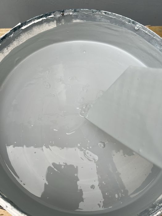 Фарба Sniezka Standart Fasad сірий 9,7 л 13 кг