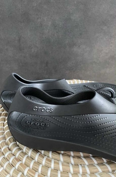Crocs japonki serena flip black W9 39/40
