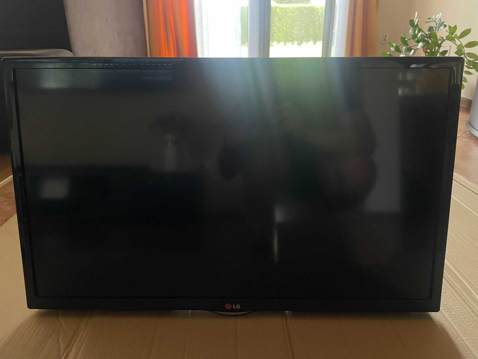Telewizor LG 32" LED 32LN540B HDMI USB – sprawny