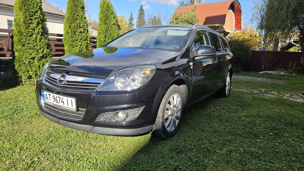 Opel Astra H 1.8 бензин